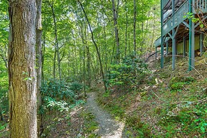 Hot Tub, Decks & Creek Access: Mccaysville Cabin!