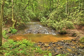 Hot Tub, Decks & Creek Access: Mccaysville Cabin!