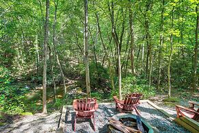 Hot Tub, Decks & Creek Access: Mccaysville Cabin!