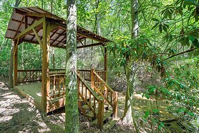 Hot Tub, Decks & Creek Access: Mccaysville Cabin!