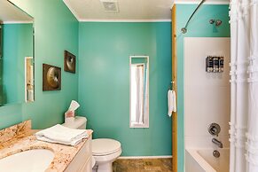 11 Mi to Chincoteague: Atlantic Home w/ Decks!