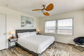 11 Mi to Chincoteague: Atlantic Home w/ Decks!