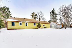 Near Detroit Metro Area: New Baltimore Home!