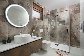 Malibu Imperial Resort