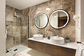 Malibu Imperial Resort