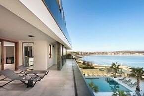 Malibu Imperial Resort