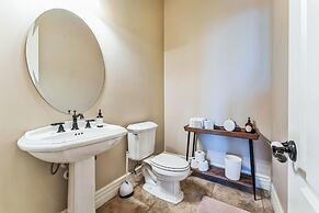 Luxury Home With Slide Pool/spa/movie Theatre 5 Bedroom Home