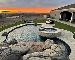 Luxury Home With Slide Pool/spa/movie Theatre 5 Bedroom Home