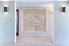 Tom Tom 4 Bedroom Villa