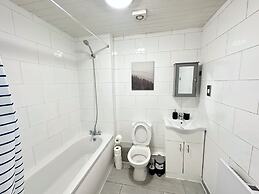 2bdr En Suite Wembley Apartment Retreat