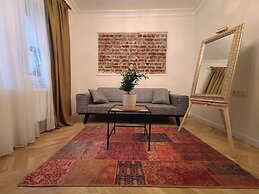 2BR house near Hilton bosphorus otel #2