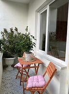 2BR and 2bath balcony apt in heart of isatanbul #3