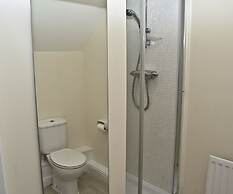 Warrington Suites by Relax Stays