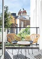 2 Bedroom Flat With Balcony