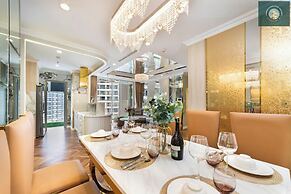 Landmark 81 Magnificent Apartment