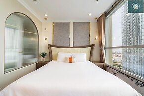 Landmark 81 Magnificent Apartment
