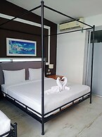 Sunset Serenity Jomtien Resort