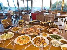 Sunset Serenity Jomtien Resort