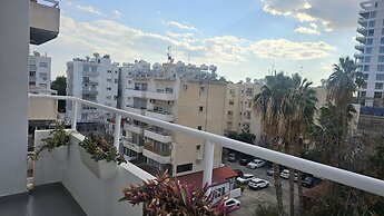 07 LIM - Stay Velvet Apartment