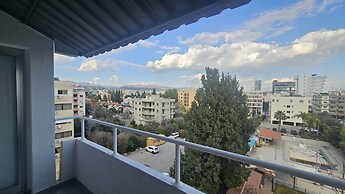 07 LIM - Stay Velvet Apartment