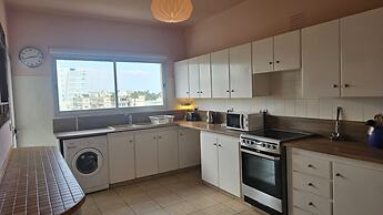 07 LIM - Stay Velvet Apartment