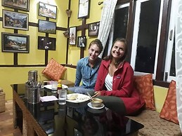 oak valley retreat homestay hostel cafe