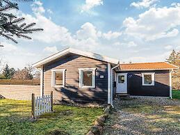 4 Star Holiday Home in Vaeggerlose