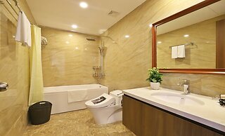 Luxe Paradise Suites Tay Ho