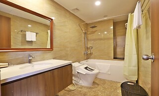 Luxe Paradise Suites Tay Ho