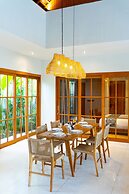 Ersanea Villas Seseh