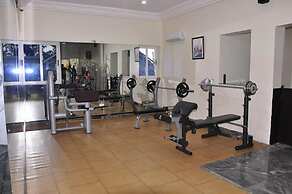 Aaliyah Royale Hotel