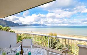 Seafront Apartment in Alcamo