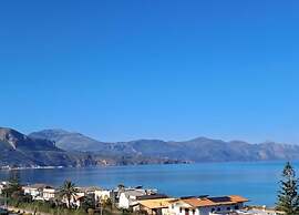 Seafront Apartment in Alcamo
