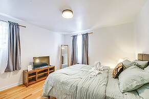 15 Mi to Dtwn Detroit: Cozy Family Home w/ Yard!