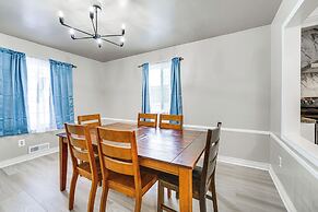 15 Mi to Dtwn Detroit: Cozy Family Home w/ Yard!