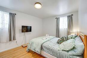 15 Mi to Dtwn Detroit: Cozy Family Home w/ Yard!