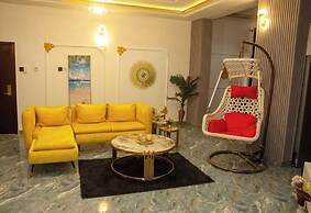 Size99 Apartment and Suites