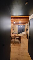 Scenic Apartment With Garden