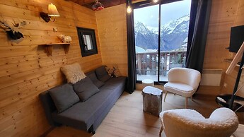 Scenic Apartment With Garden