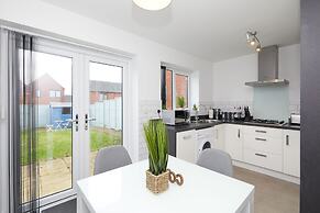 Derby 2 Bed House 3 Min Walk to Hospital
