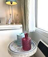 Coastal Apartment With Balcony