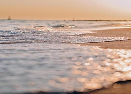 Coastal Apartment With Balcony