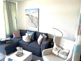 Coastal Apartment With Balcony