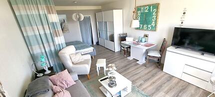 Coastal Apartment With Balcony