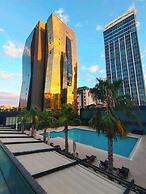 studio unit with pool and gym