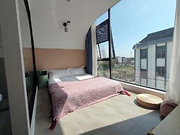 Shanghai Yinxubai Designer Homestay