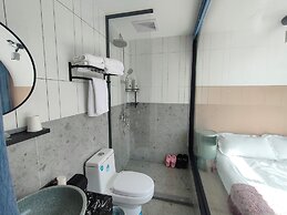 Shanghai Yinxubai Designer Homestay