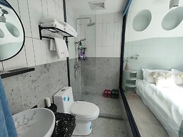 Shanghai Yinxubai Designer Homestay