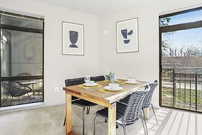 DC Charm in Crystal Apartments