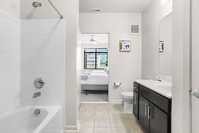 DC Charm in Crystal Apartments